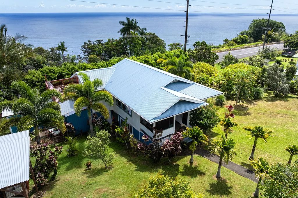 35-2103 Hawaii Belt Rd, Laupahoehoe