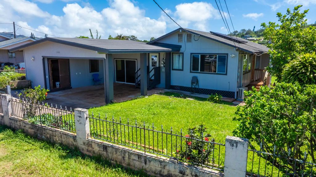 2000 Peleleu St, Kalaheo