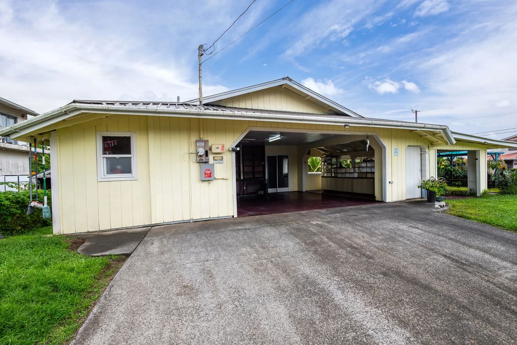 2692 Waianuhea Way, Hilo
