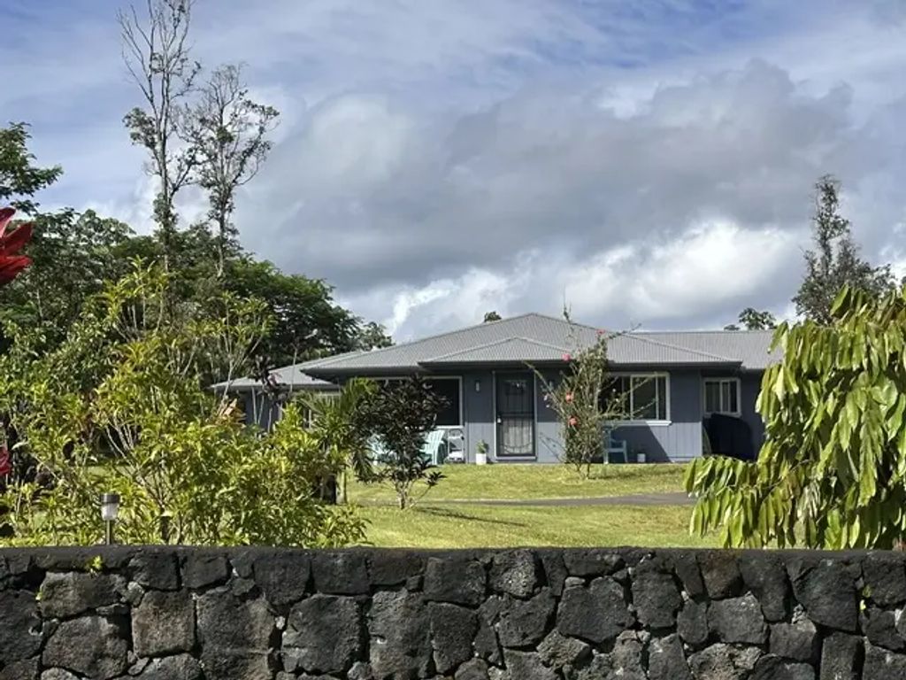 15-1610 23rd Ave, Keaau