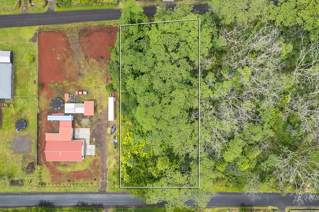 20th Ave, Keaau