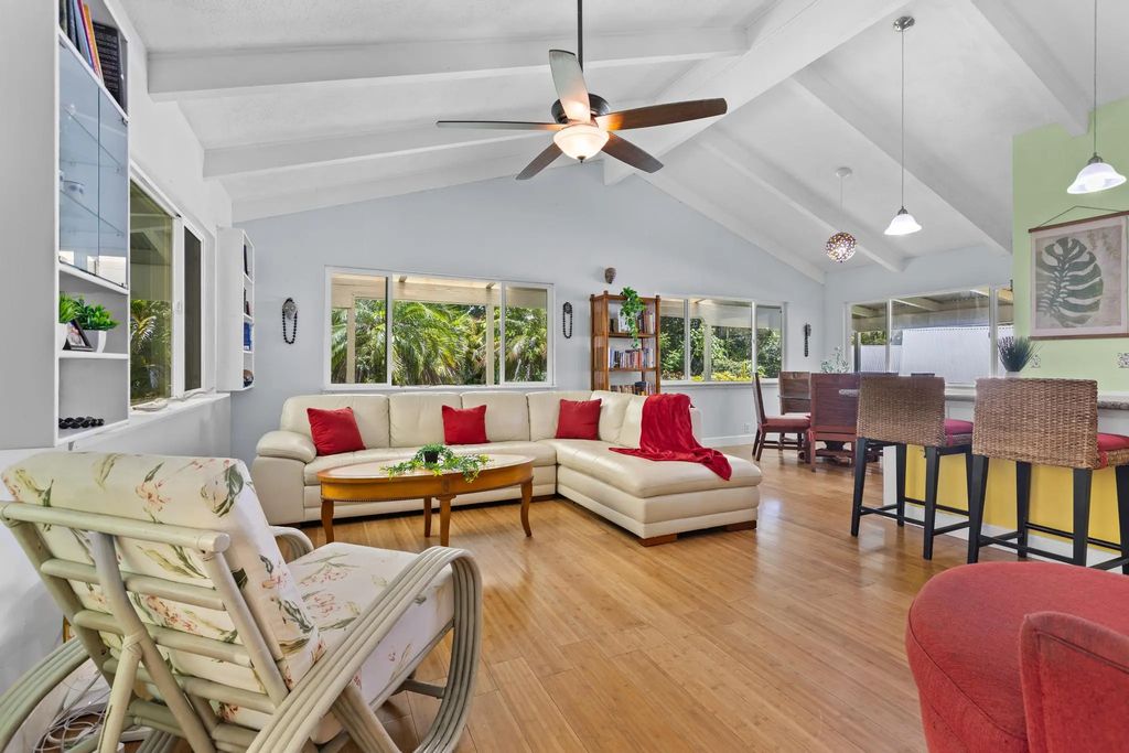 15-2004 2nd Ave, Keaau