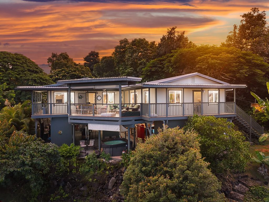 83-5599-d Middle Keei Rd, Captain Cook