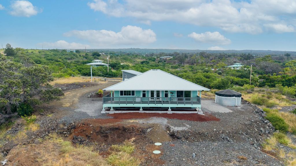 92-8373 Maile Dr, Ocean View