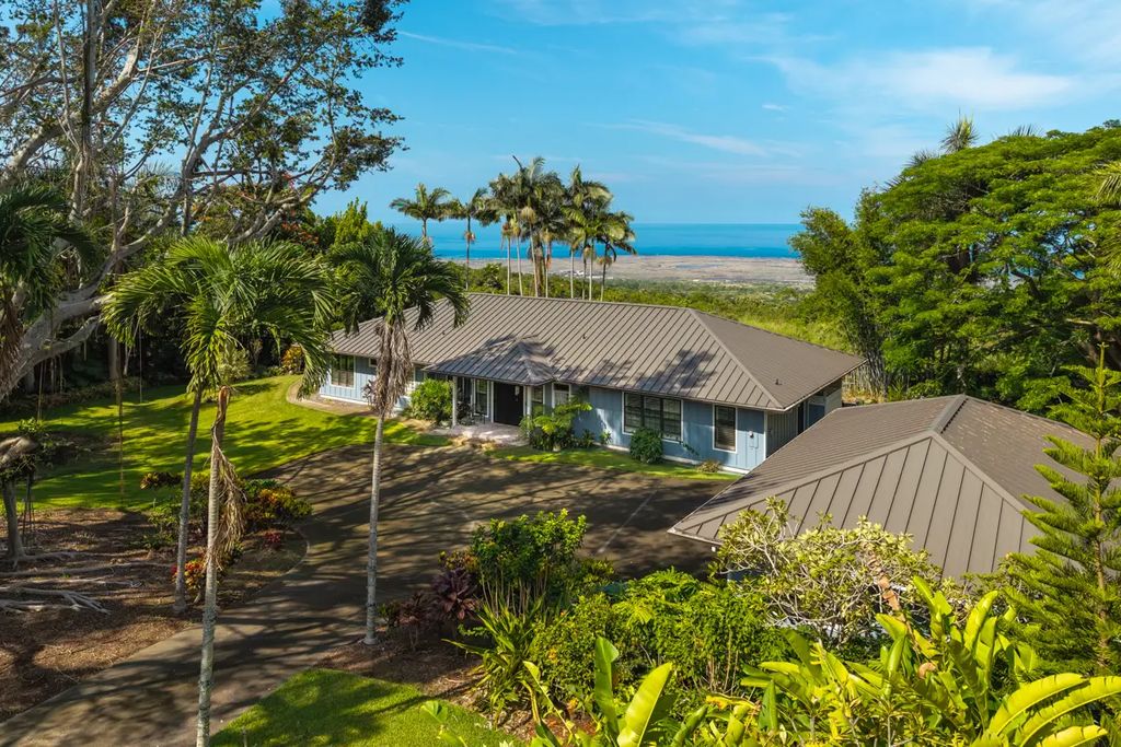 73-4767 Halolani St, Kailua Kona