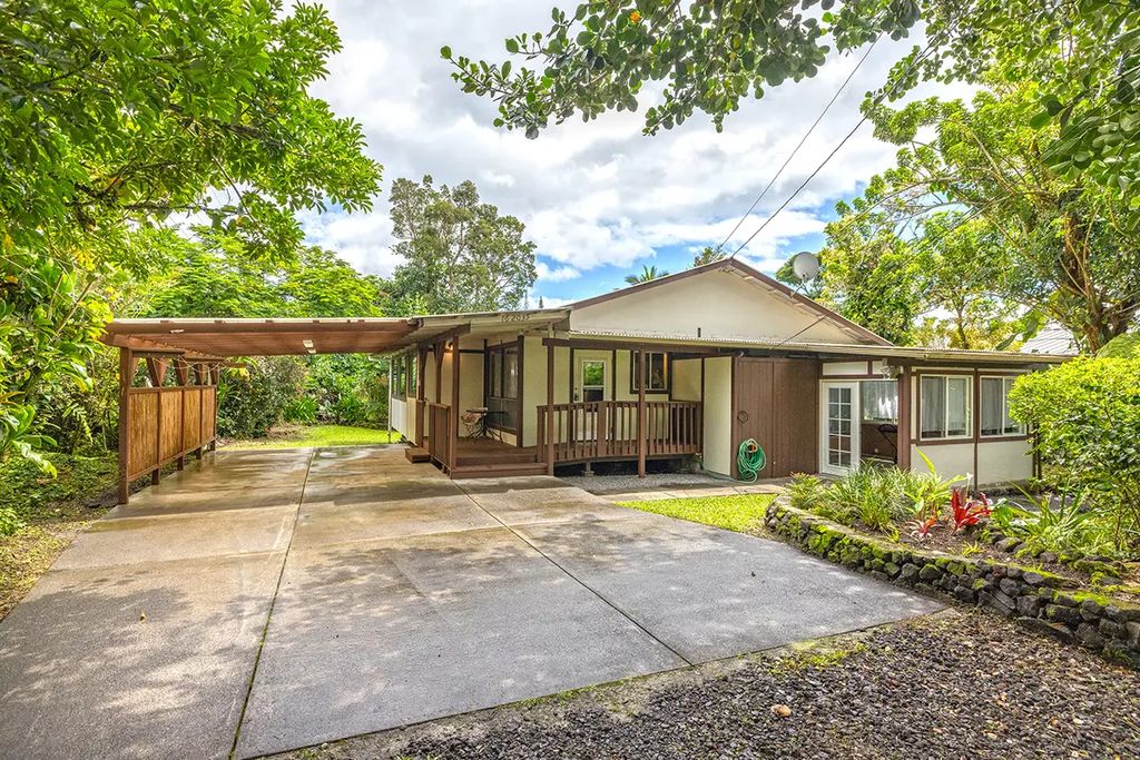 16-2035 Lauhala Dr, Pahoa
