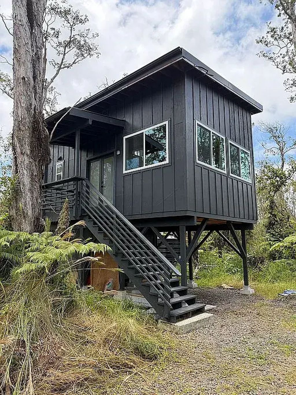 11-2813 Kahaualea Rd, Volcano