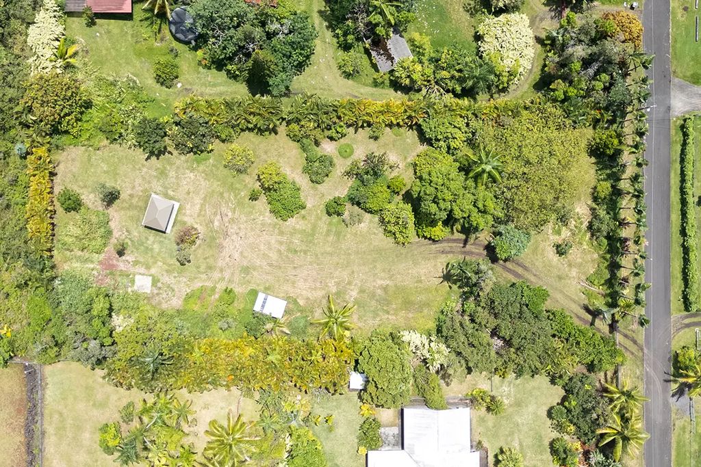 29th Ave, Keaau