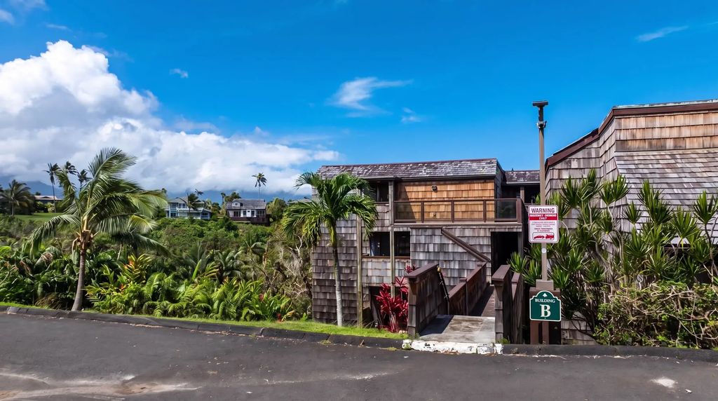 3700 Kamehameha Rd B4b, Princeville