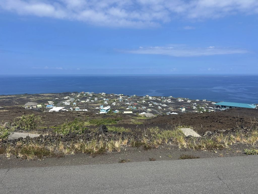 Elua Ave, Captain Cook
