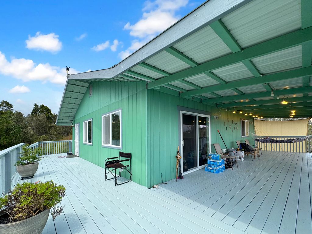 92-2220 Ocean View Pkwy, Ocean View