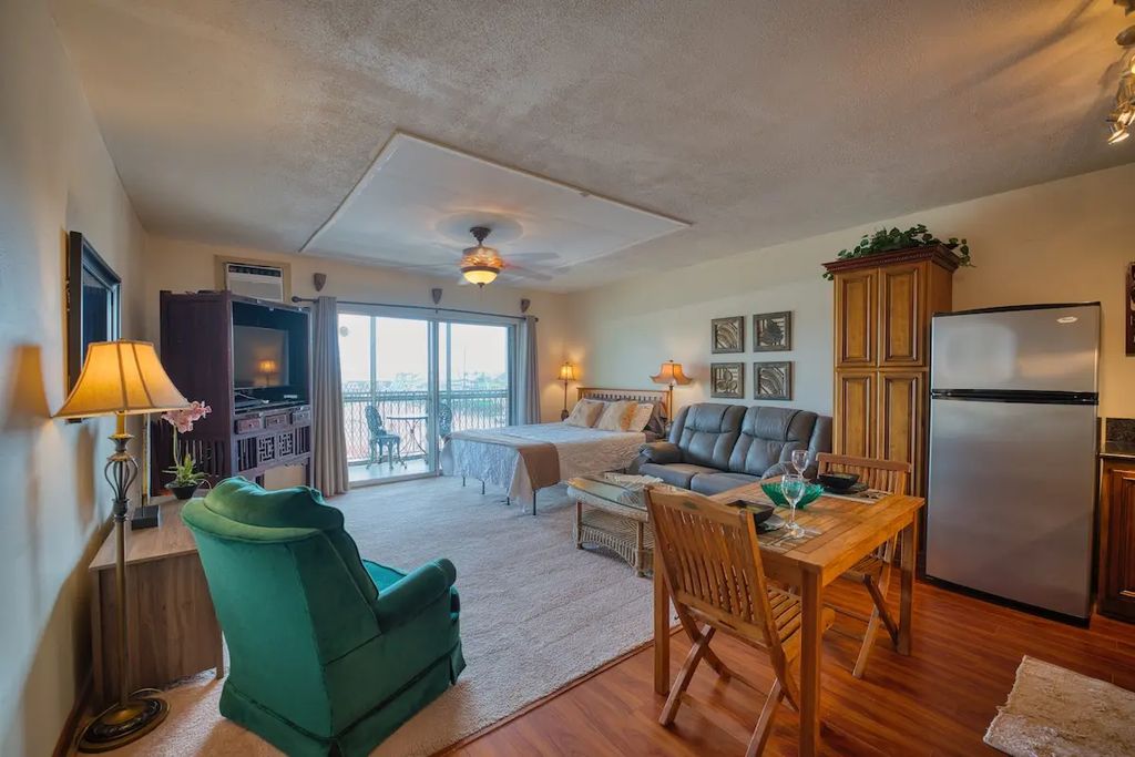 355 Orchid Manor 304, Hilo
