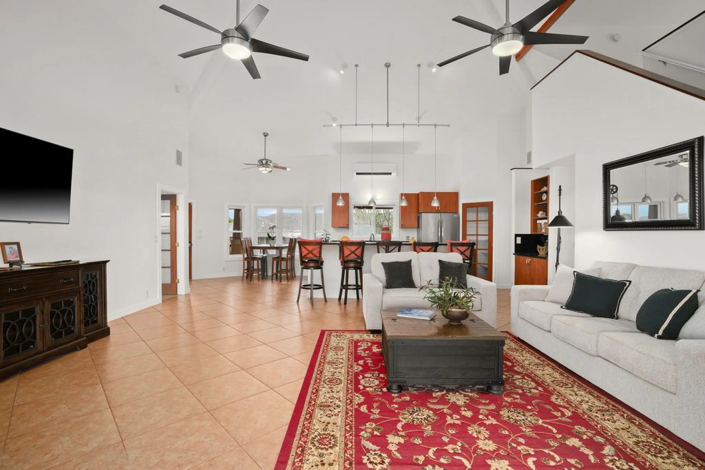 3238 Unahe St 1, Lihue