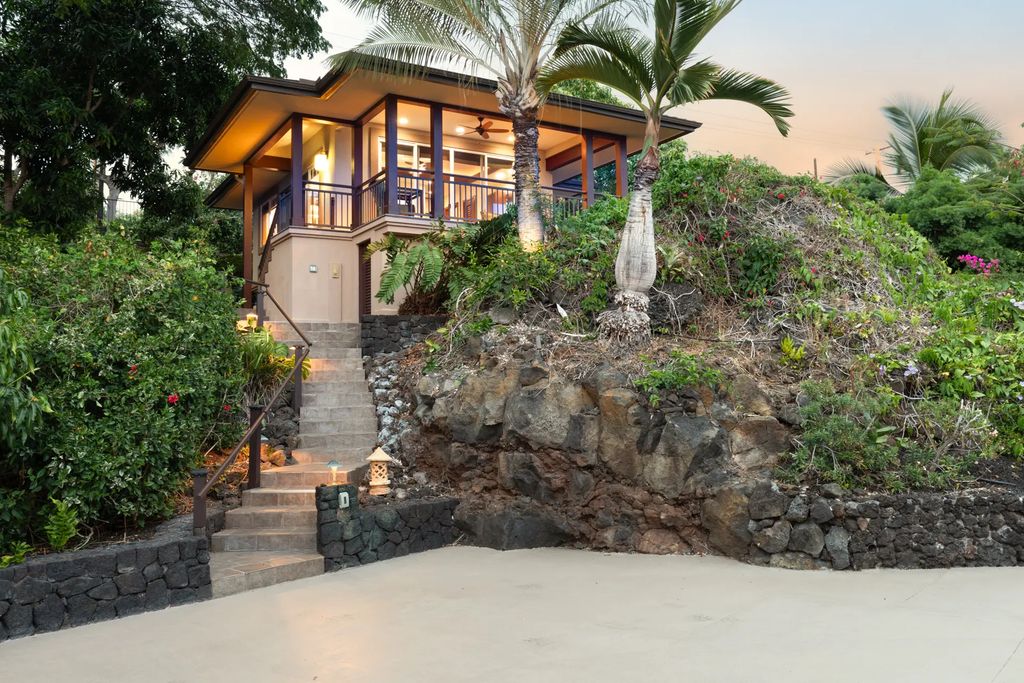 75-6183 Akoa Pl, Kailua Kona