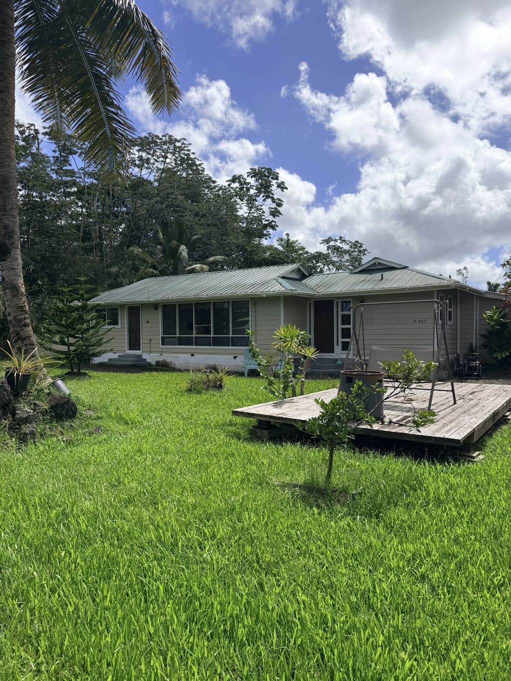 15-807 Kahakai Blvd, Pahoa