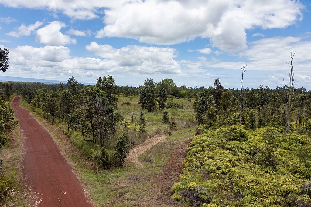 11-3120 Waimaka O Pele Rd, Mountain View