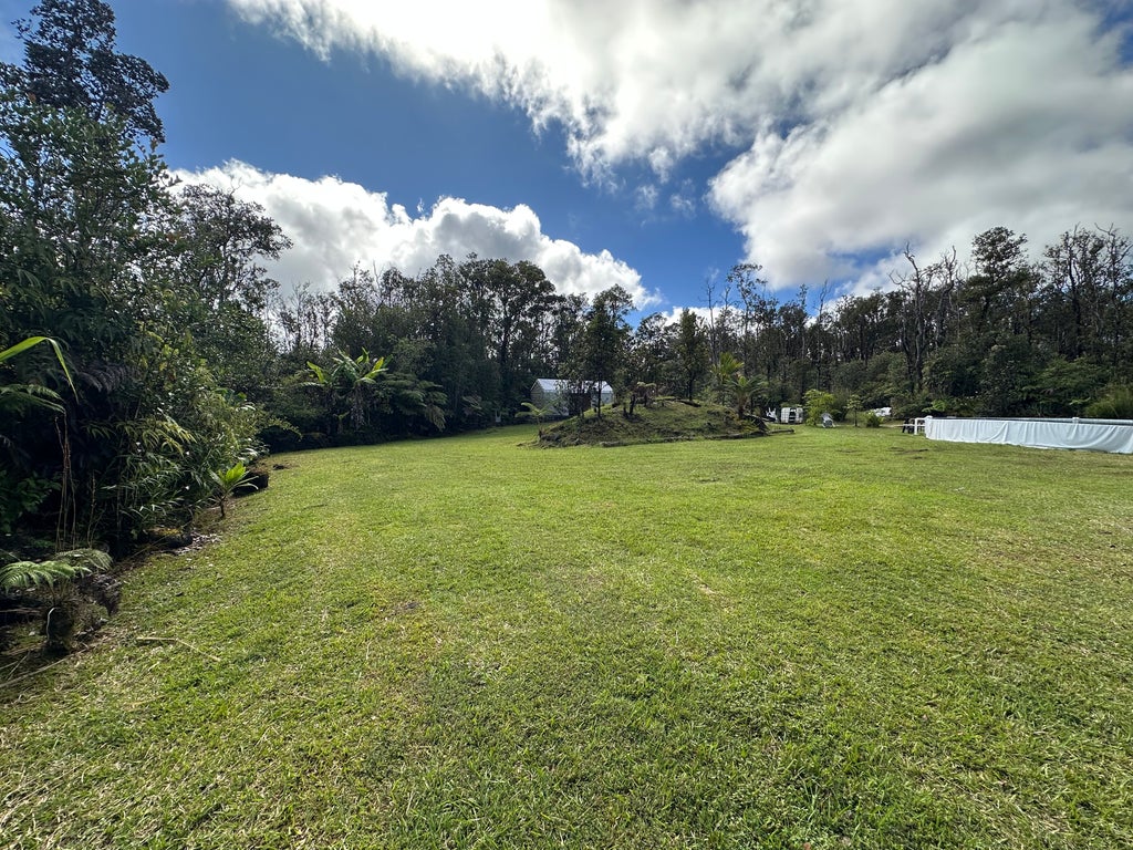 11-3003 Kahaualea Rd, Volcano