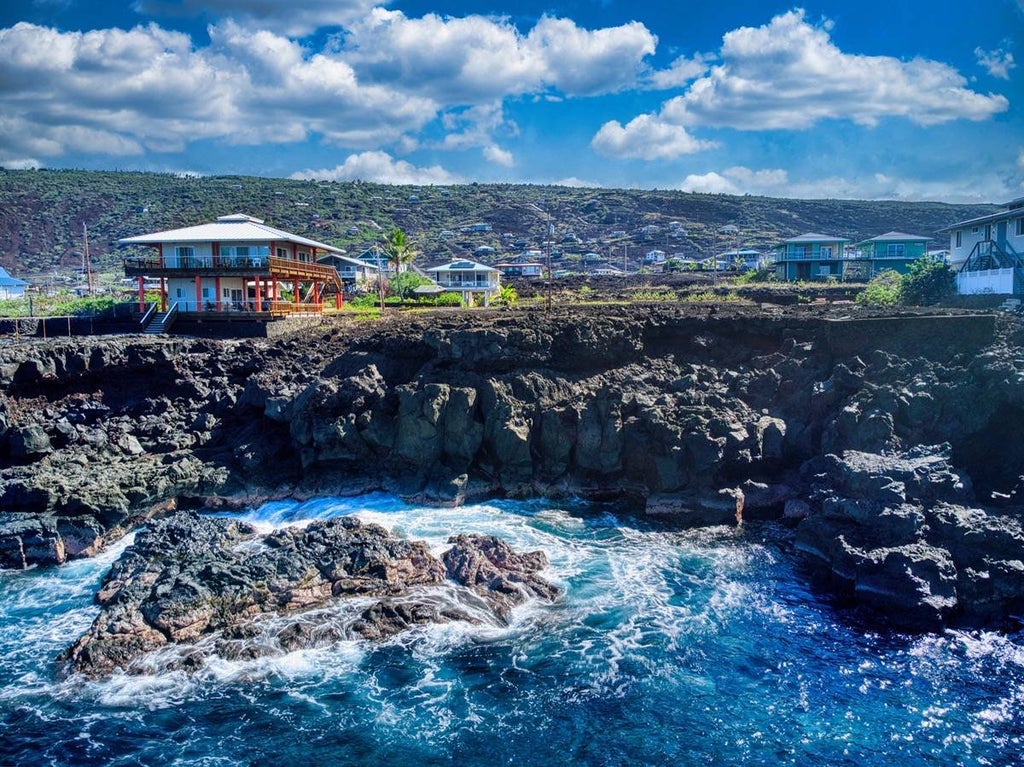 Kai Ave, Captain Cook