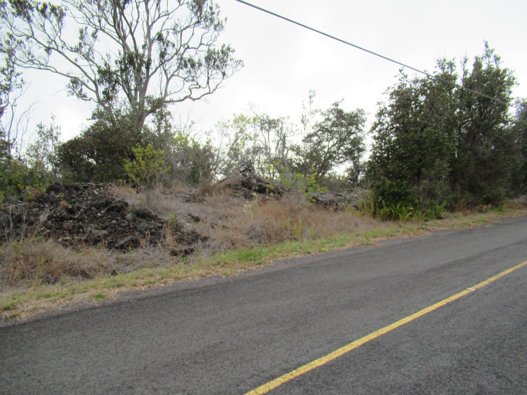 Plumeria Ln, Ocean View