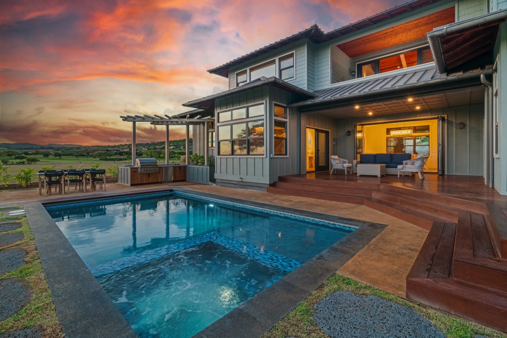 2739 Uluwehi St, Koloa