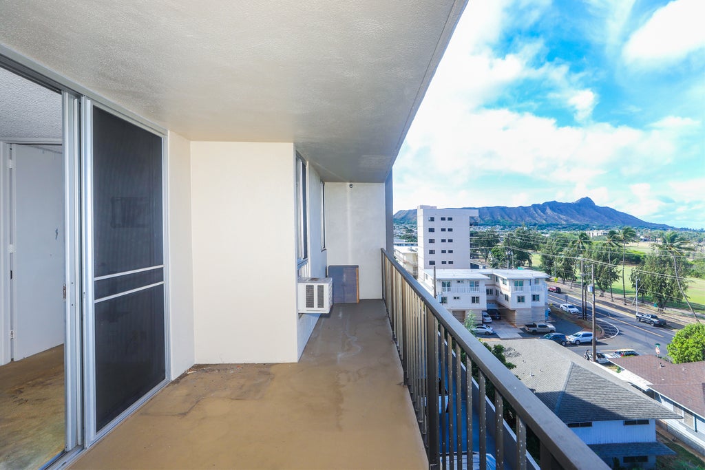 2916 Date St 6f, Honolulu