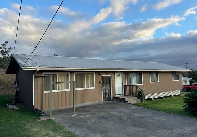 67-1263 Kaomoloa Pl, Kamuela