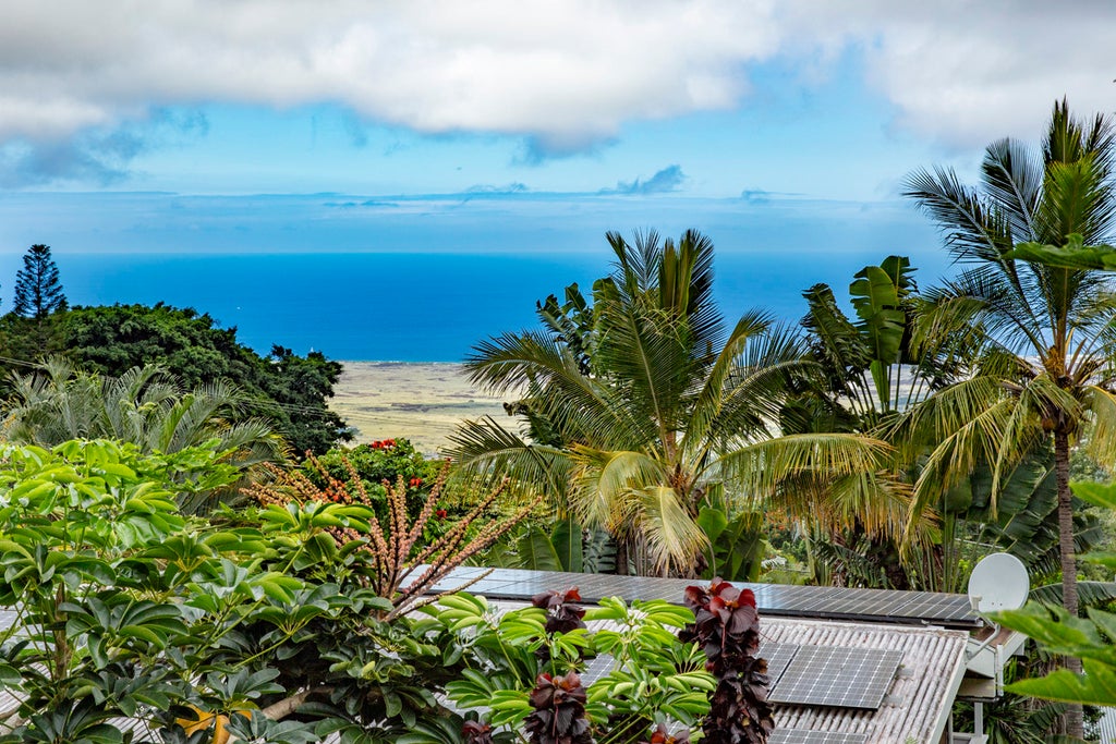 73-4216 Kiekie St, Kailua-Kona