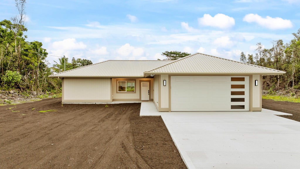 15-1621 3rd Ave, Keaau