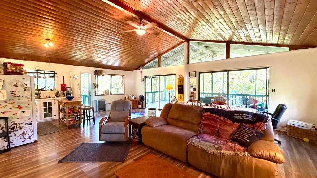 15-2784 Ono St, Pahoa