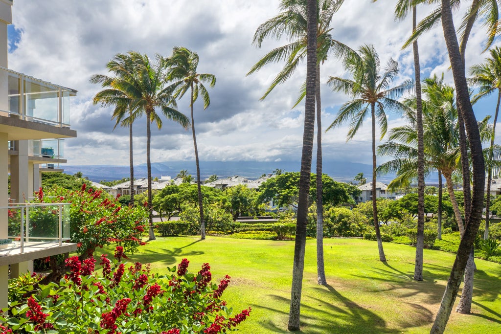 68-1010 Keana Pl E206, Waikoloa