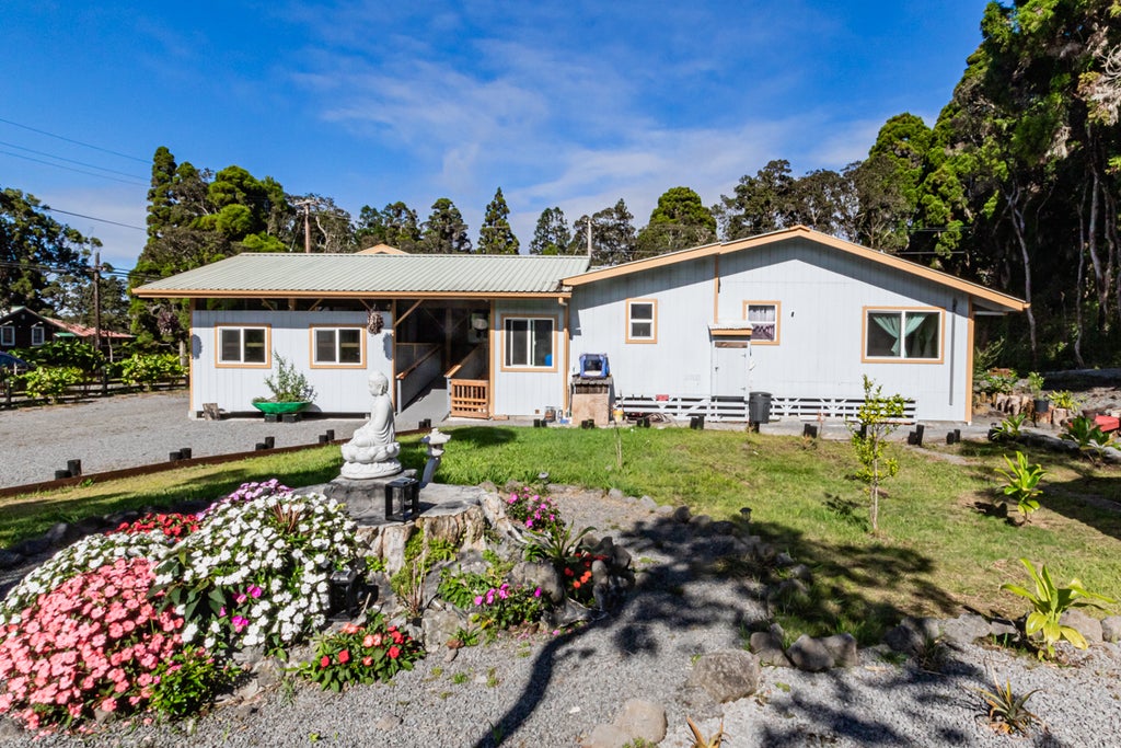 11-4007 Hale Ohia Rd 2, Volcano