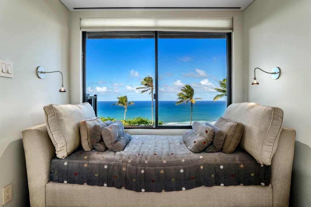 3700 Kamehameha Rd F2, Princeville