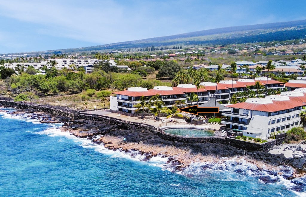 75-6082 Alii Dr B136, Kailua-Kona