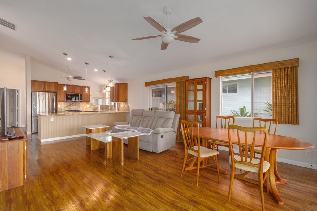 75-234 Nani Kailua Dr 88, Kailua-Kona