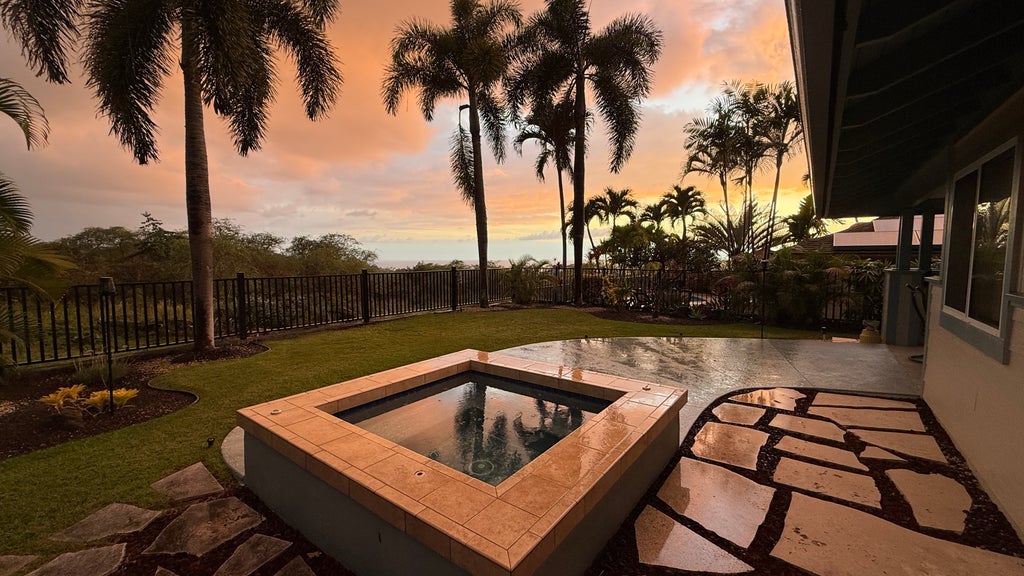 75-256 Malulani Dr, Kailua-Kona