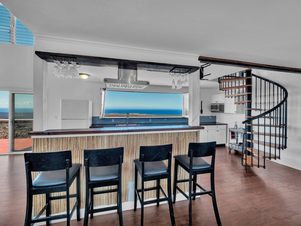 92-8305 Poko Dr, Ocean View