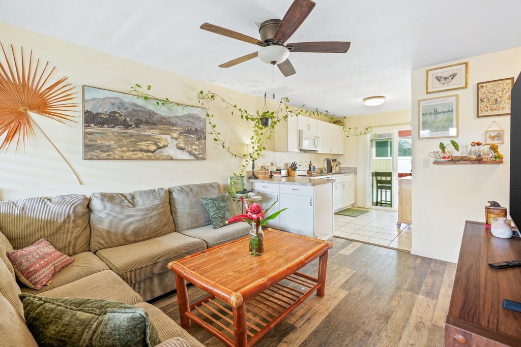 4461 Kamoa Rd F21, Kapaa