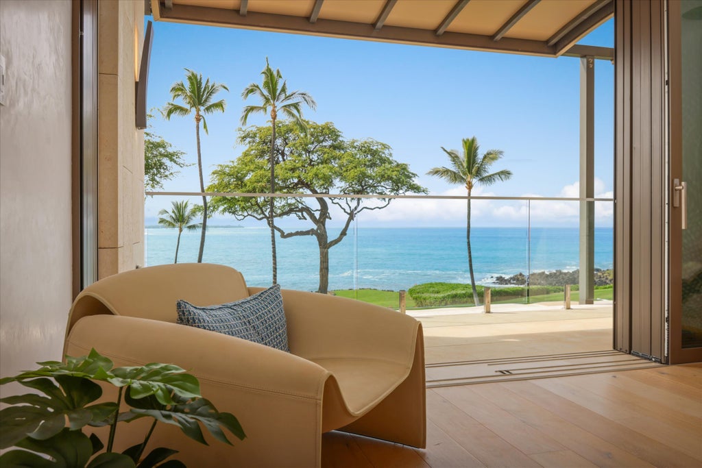 66-84 Kaunaoa Dr C32, Kamuela