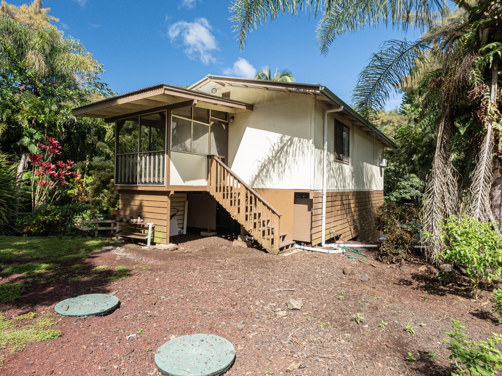 15-2024 19th Ave, Keaau