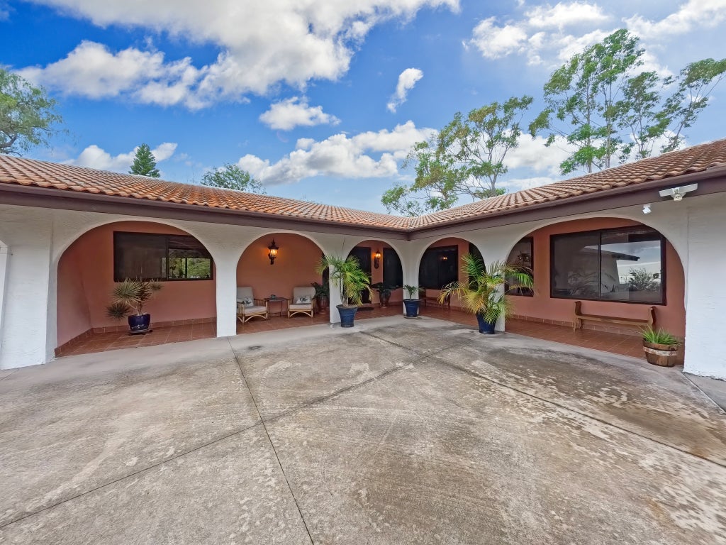 92-979 Prince Kuhio Blvd, Ocean View