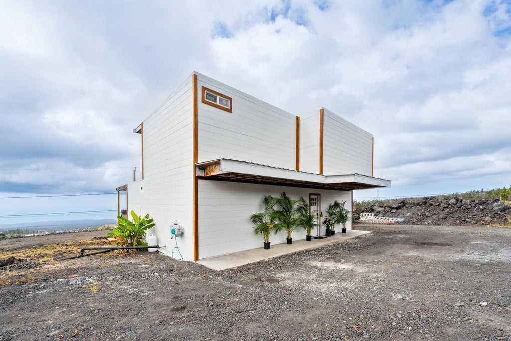 92-9024 Paradise Pkwy, Ocean View