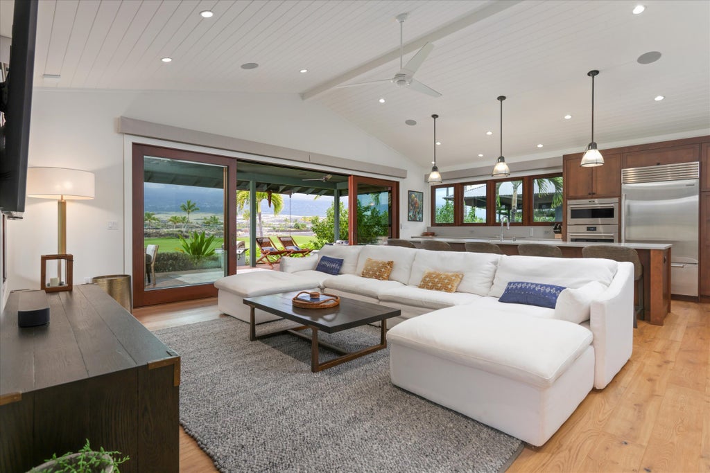 73-4711 Aukai Pl 13, Kailua-Kona