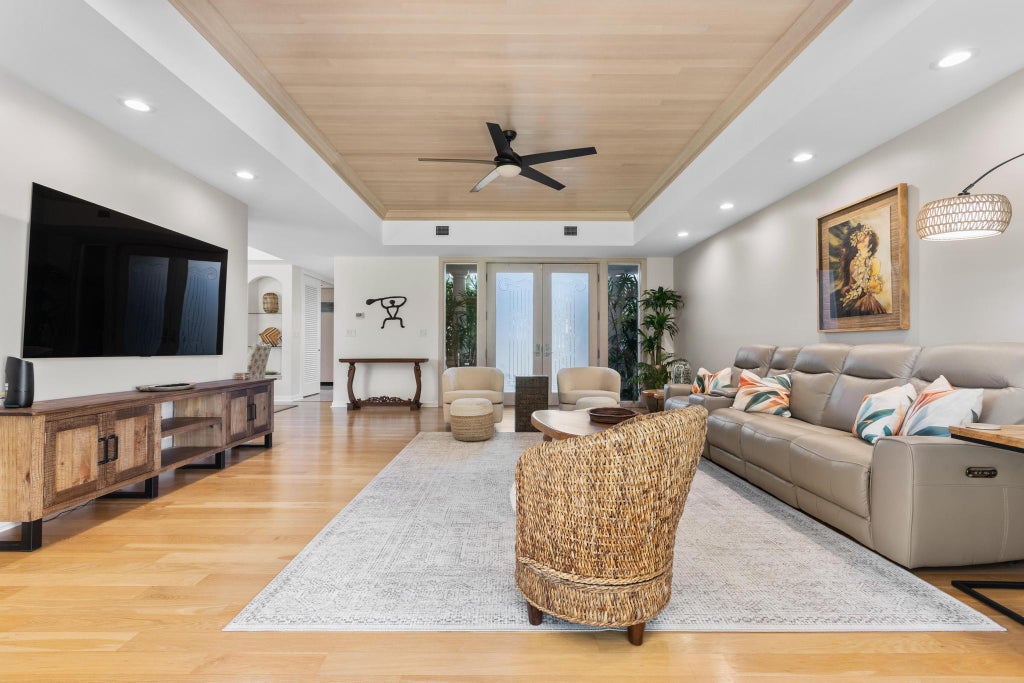 68-1375 Pauoa Rd M4, Kamuela