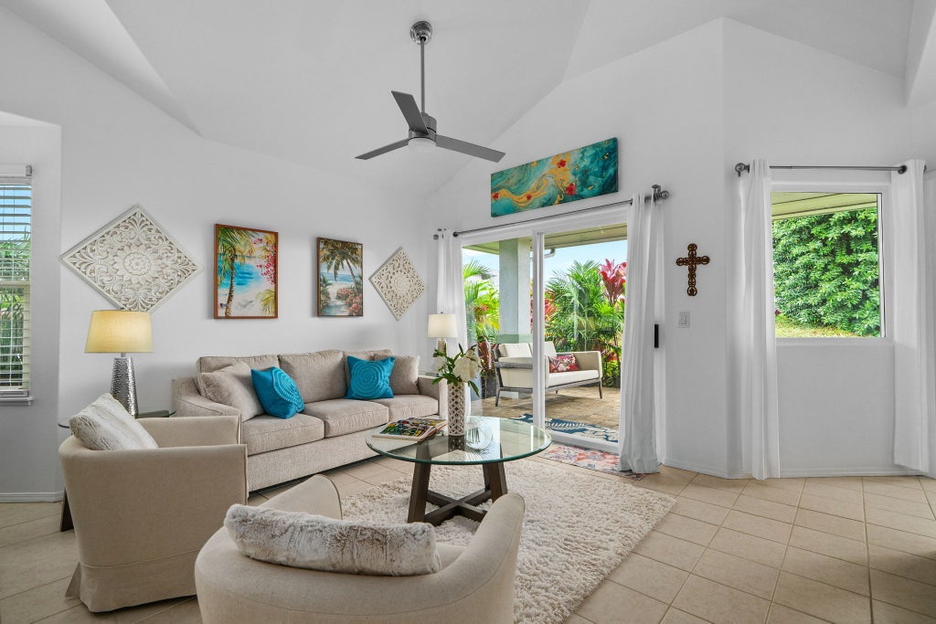 2110 Kaneka St 18, Lihue