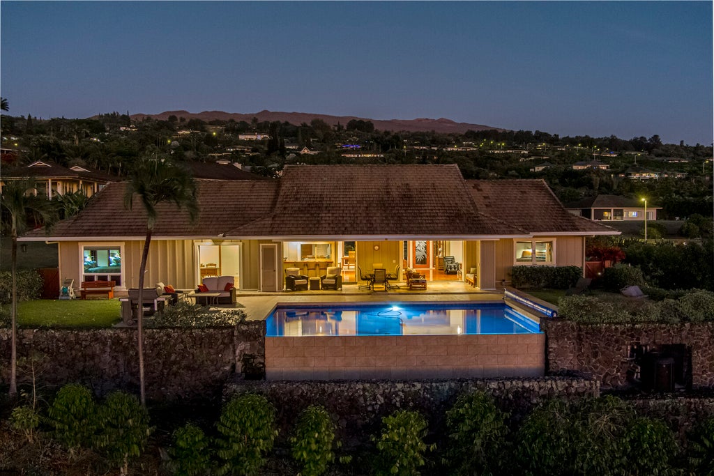 73-4492 Hane St, Kailua-Kona