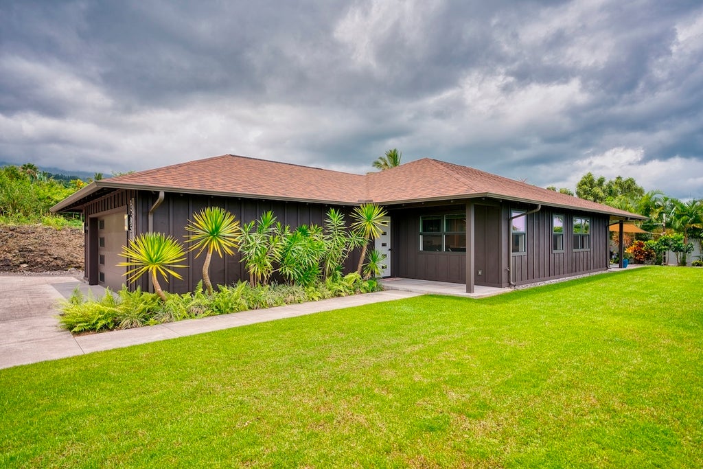 73-958 Kukuinui Place, Kailua-Kona