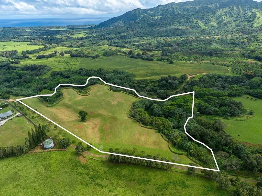 Kapuna Rd, Kilauea