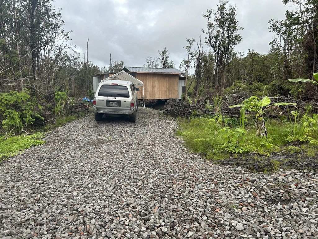 11-1234 Ala Naulani Rd, Volcano