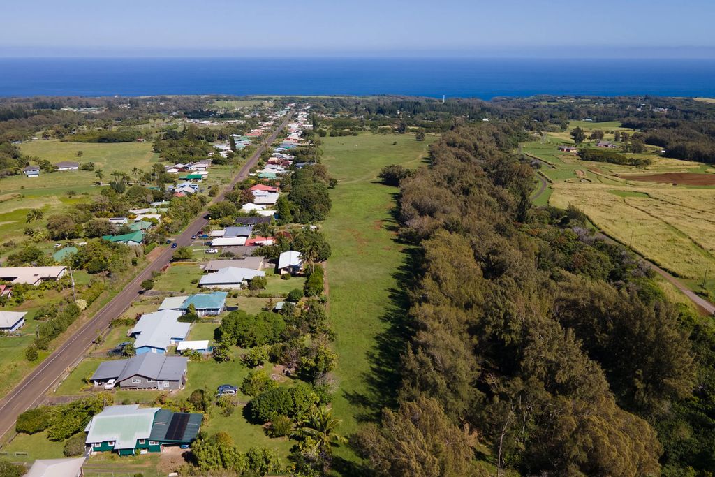 N/A, Kapaau