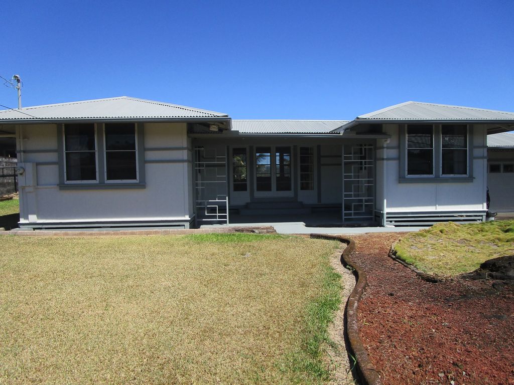 390 Mohouli St, Hilo